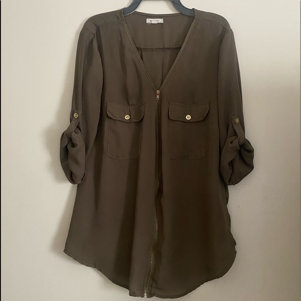 Cute Olive green top